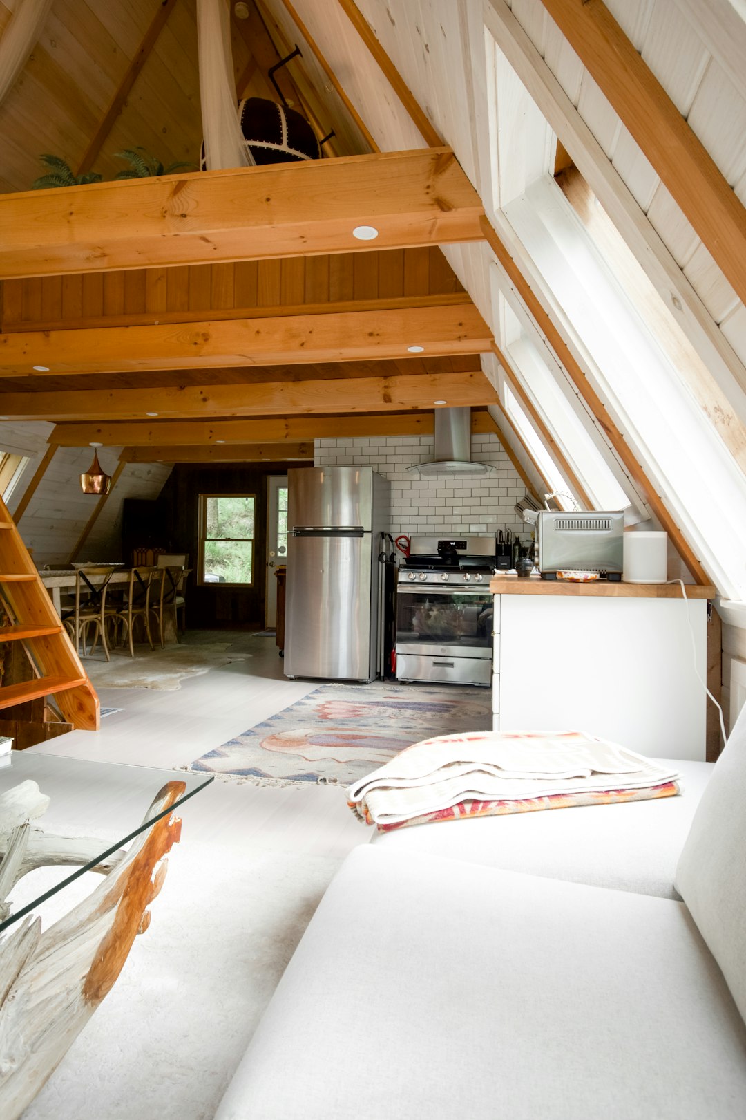 contact-img Living room interior design.